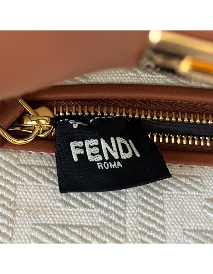 Peekaboo Mini FENDI