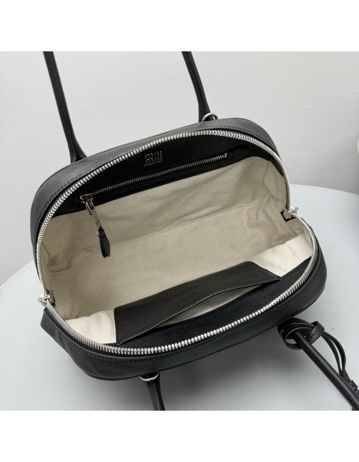 Borsa Vivant in nappa MIUMIU