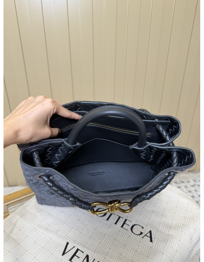 Andiamo BOTTEGA VENETA