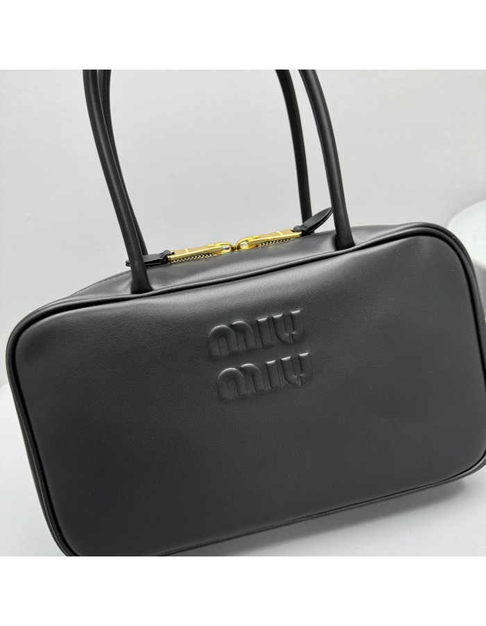 Borsa Beau in pelle MIUMIU