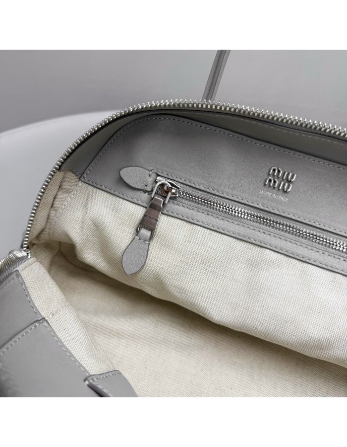 Borsa Vivant in nappa MIUMIU