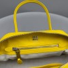 Borsa Vivant in nappa MIUMIU