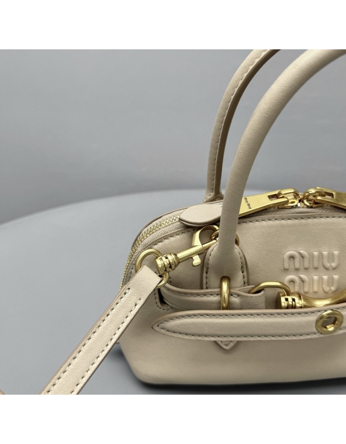 Mini borsa Aventure in nappa MIUMIU