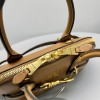 Borsa Aventure in nappa MIUMIU