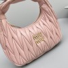 Borsa Wander in nappa matelassé MIUMIU