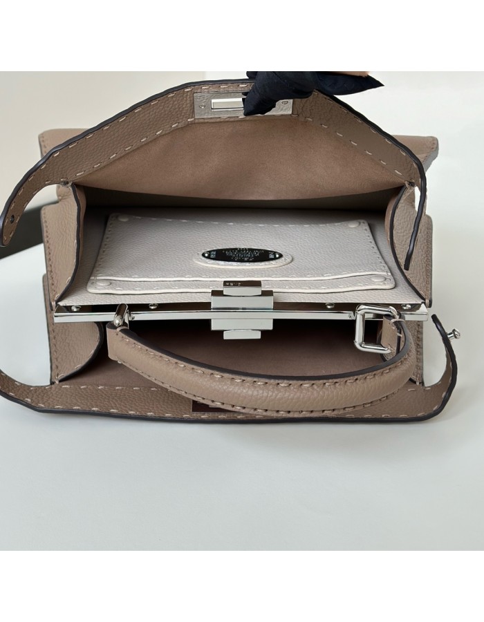 PEEKABOO MEDIUM FENDI