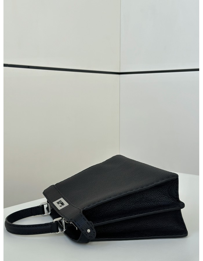 PEEKABOO MEDIUM FENDI