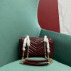 Borsa a spalla GG Marmont misura piccola GUCCI