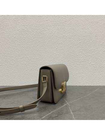 Borsa Teen Triomphe in pelle di vitello lucida CELINE