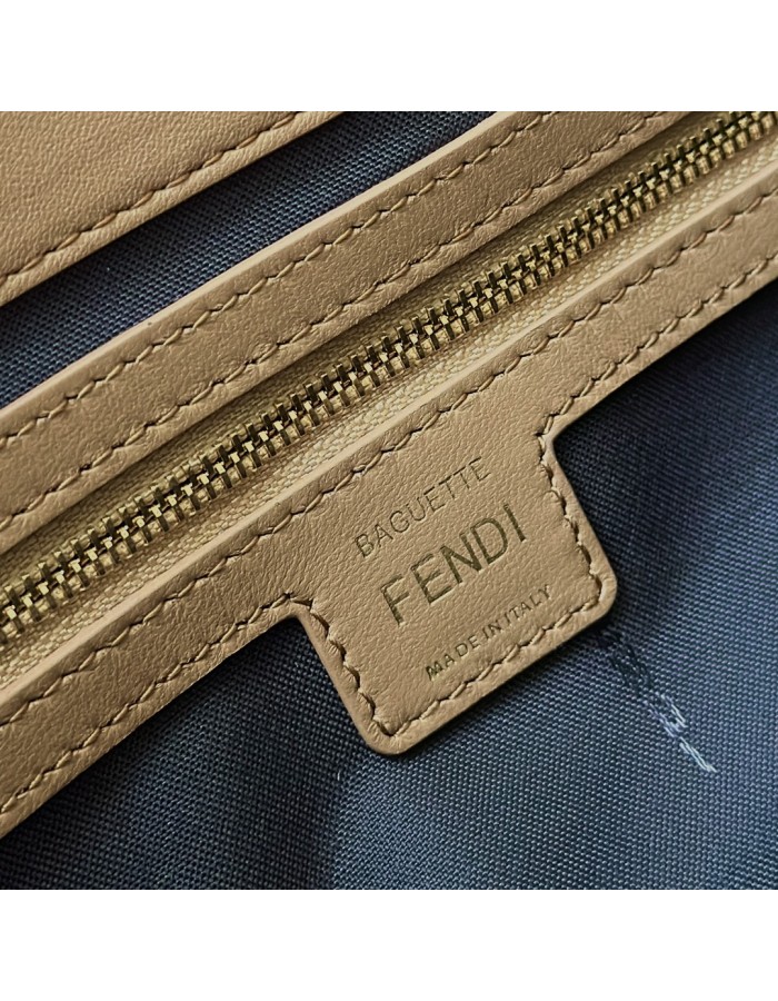 Baguette FENDI