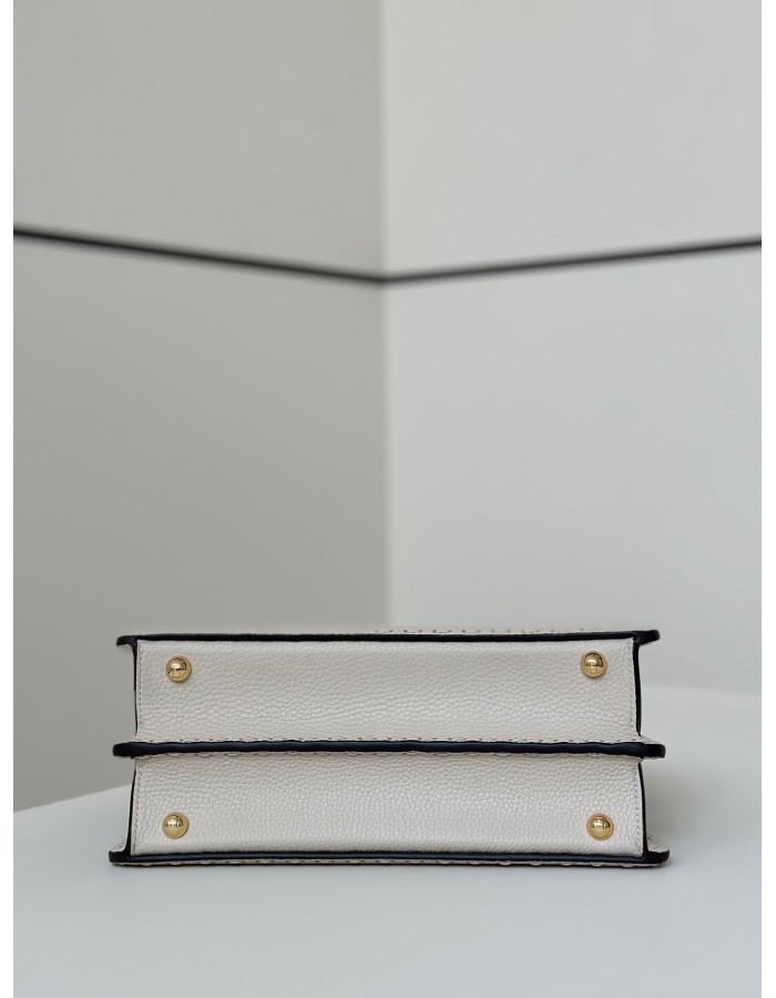 Peekaboo ISeeU Small FENDI