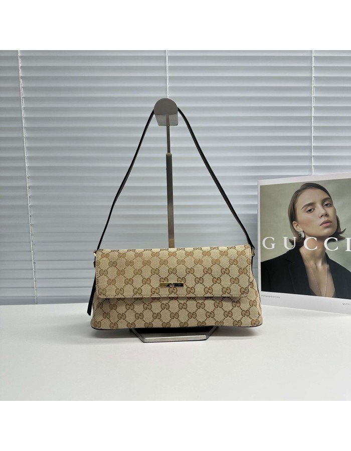 Borsa a spalla Madison misura media GUCCI