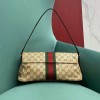 Borsa a spalla Madison misura media GUCCI