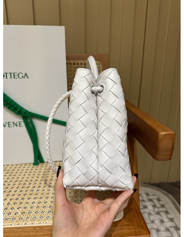 Andiamo East-West BOTTEGA VENETA
