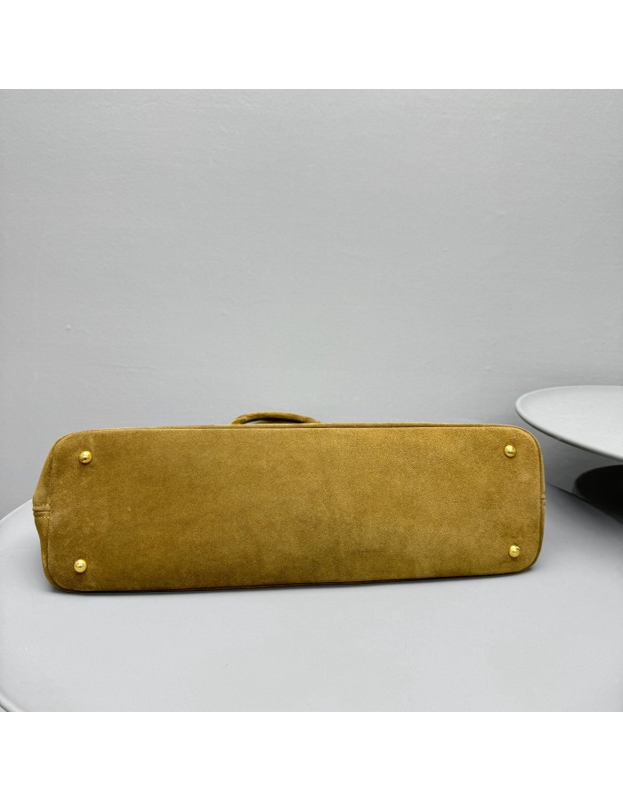 Borsa Aventure in pelle scamosciata MIUMIU