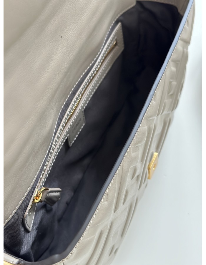 Baguette FENDI