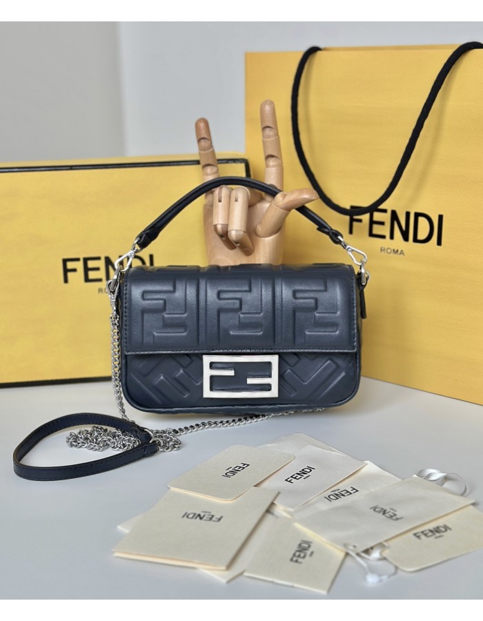 Baguette Mini FENDI