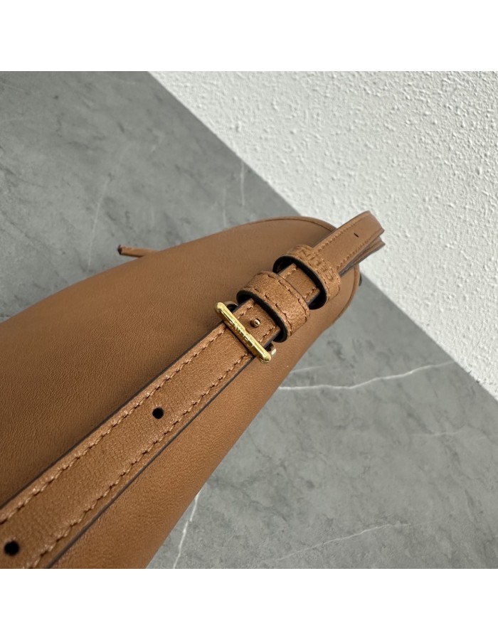HALFMOON SOFT TRIOMPHE PICCOLA CELINE