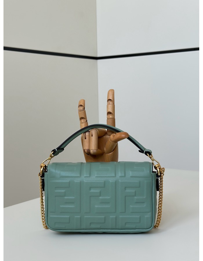 Baguette Mini FENDI