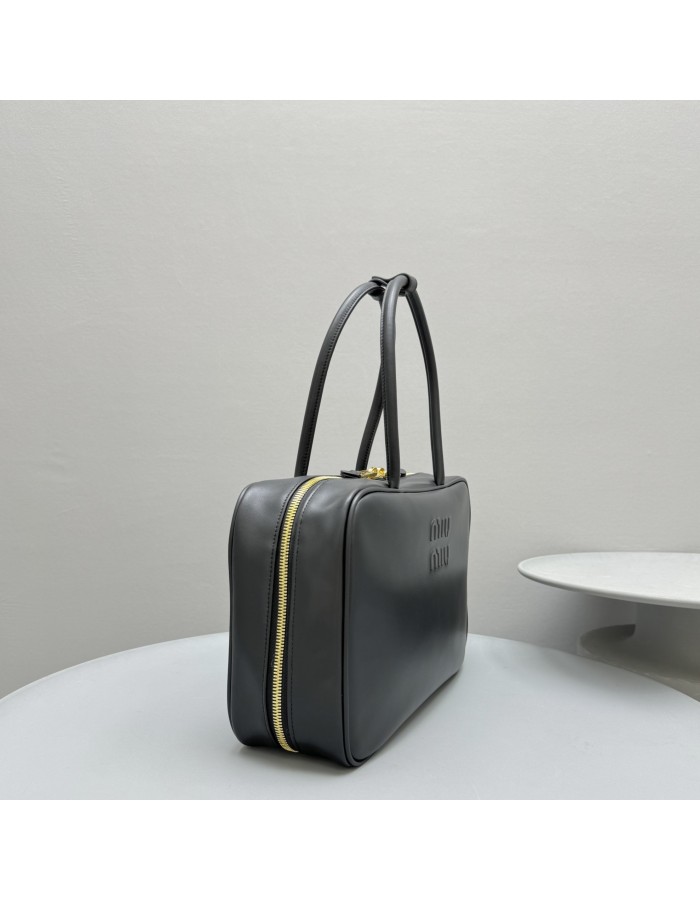 Borsa Beau in pelle MIUMIU
