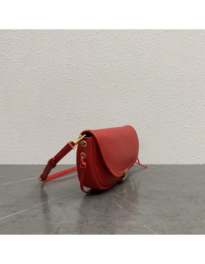 HALFMOON SOFT TRIOMPHE PICCOLA CELINE