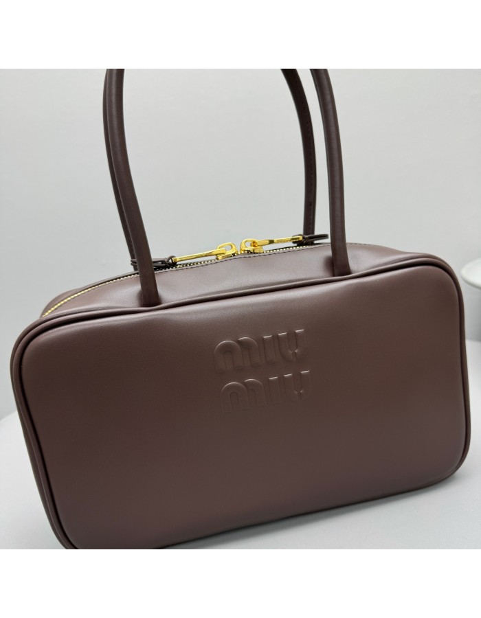 Borsa Beau in pelle MIUMIU