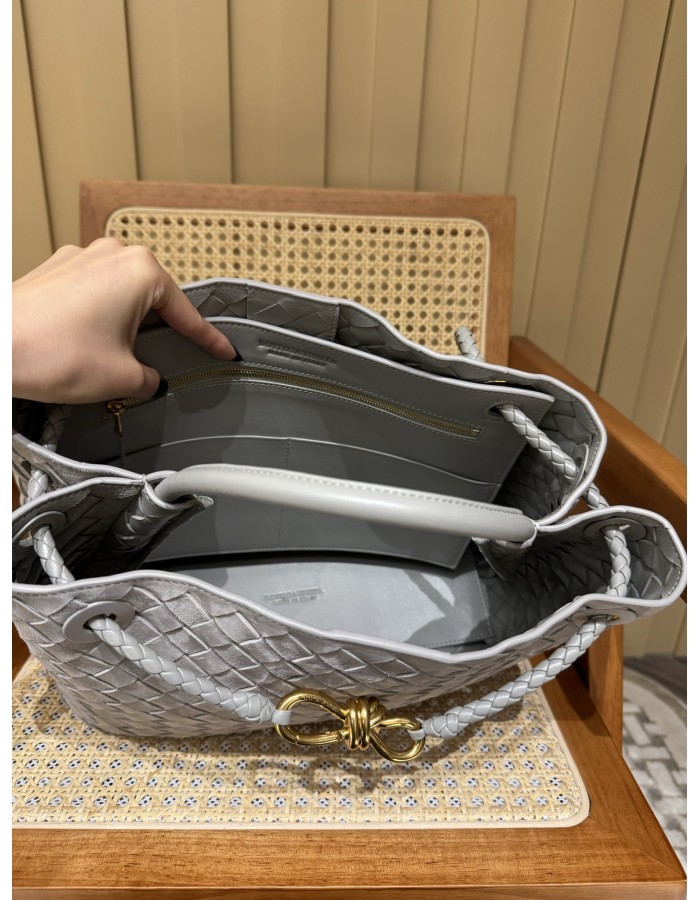 Andiamo BOTTEGA VENETA
