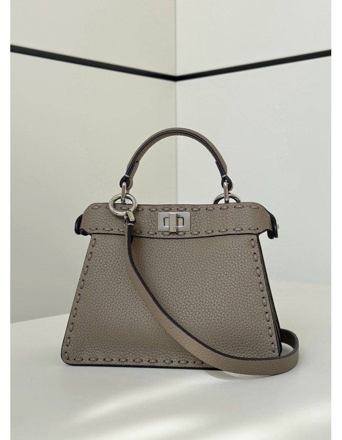 Peekaboo ISeeU Petite FENDI