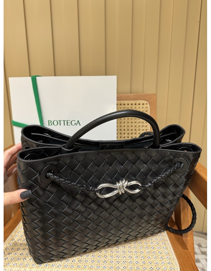 Andiamo BOTTEGA VENETA
