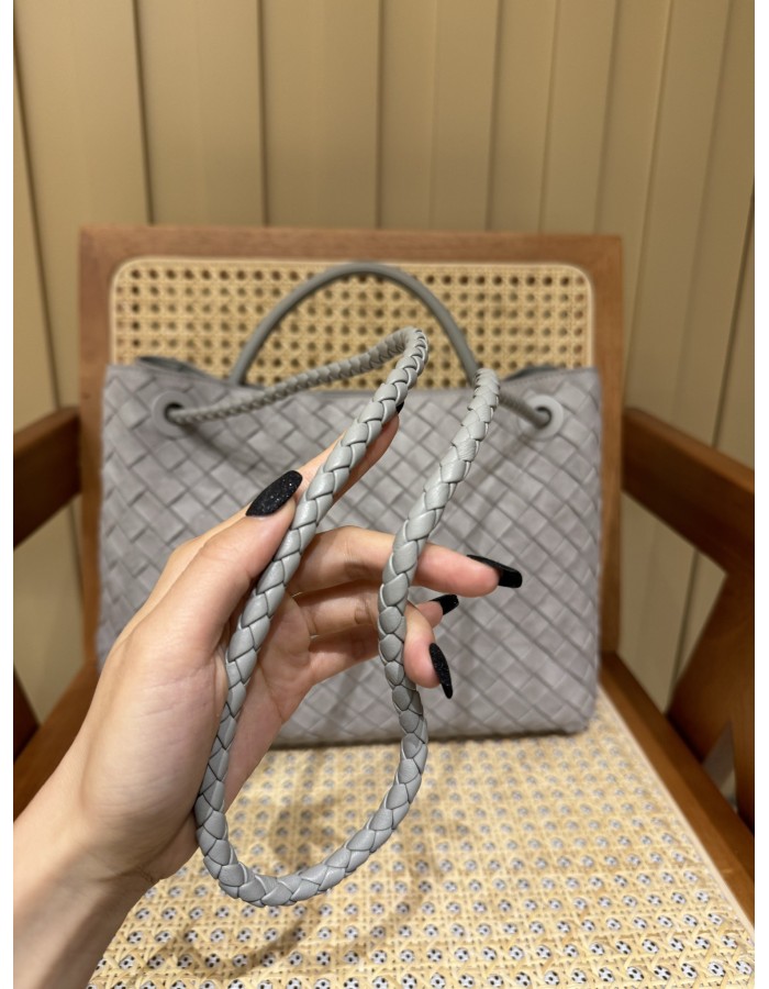 Andiamo BOTTEGA VENETA