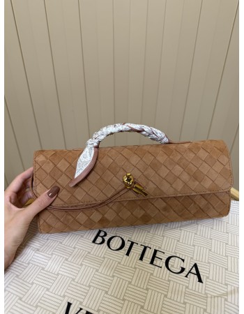 Andiamo Clutch BOTTEGA VENETA