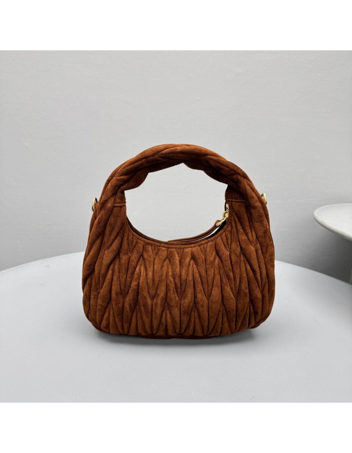 Borsa Wander in pelle scamosciata MIUMIU