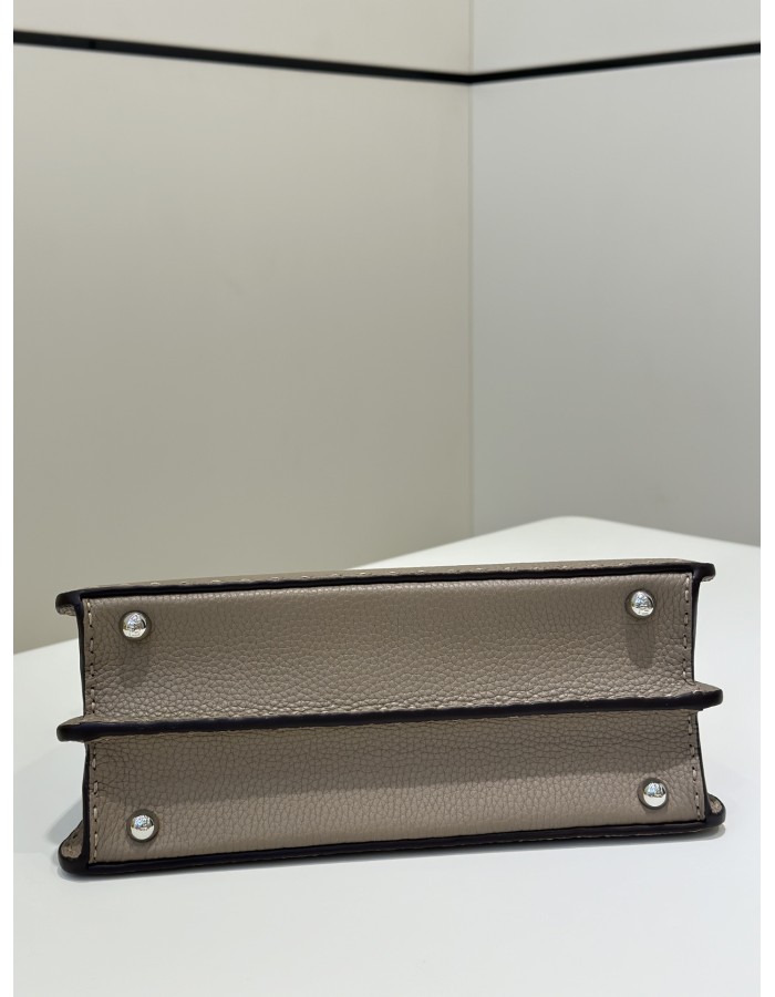 Peekaboo ISeeU Small FENDI