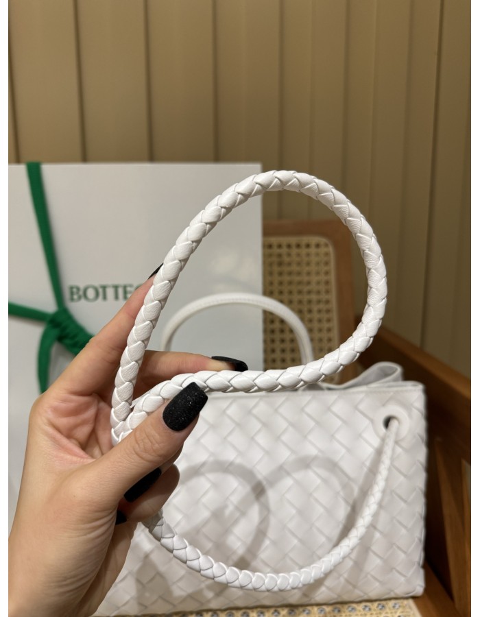 Andiamo East-West BOTTEGA VENETA