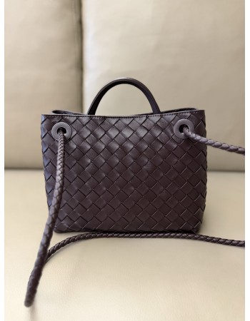 Andiamo piccola BOTTEGA VENETA