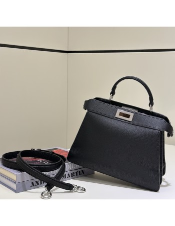 Peekaboo ISeeU Small FENDI