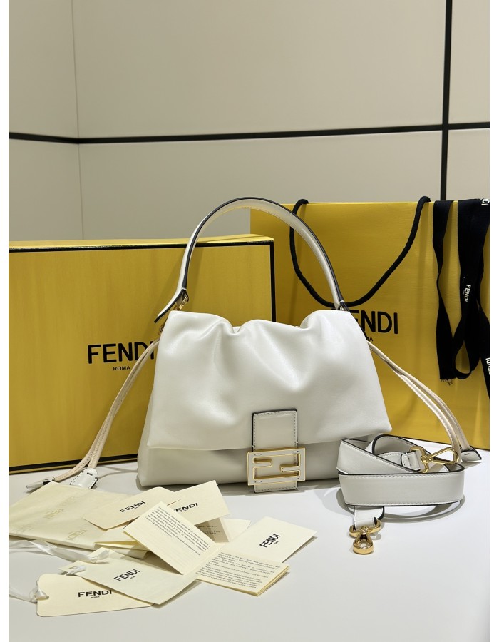 Baguette Soft Medium FENDI