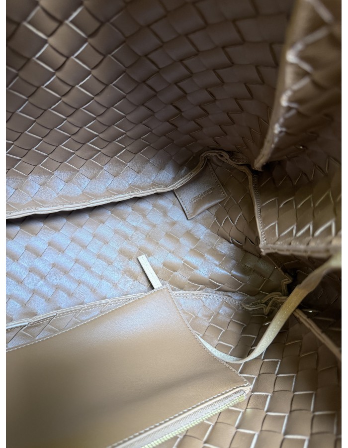 Campana grande BOTTEGA VENETA