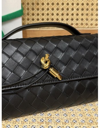 Andiamo Clutch BOTTEGA VENETA