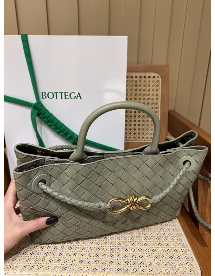 Andiamo East-West BOTTEGA VENETA
