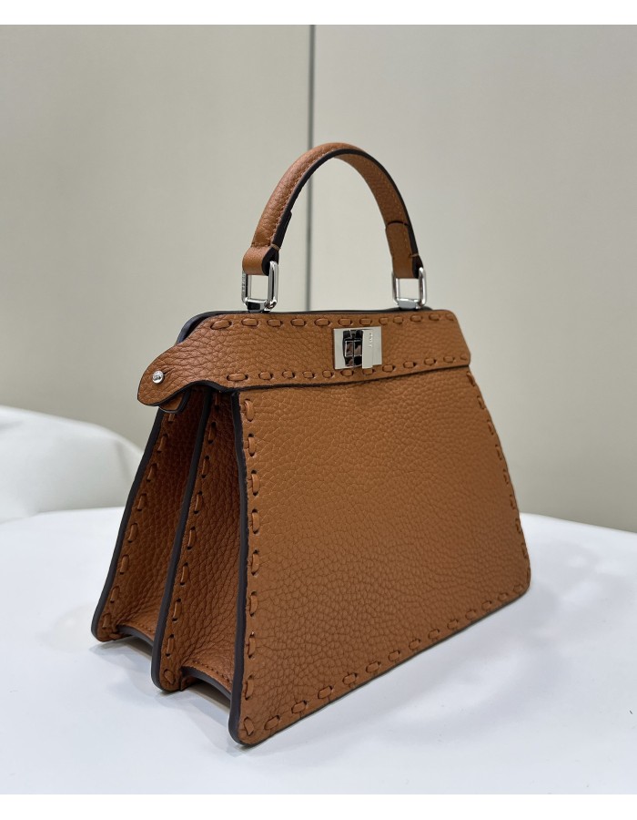 Peekaboo ISeeU Petite FENDI