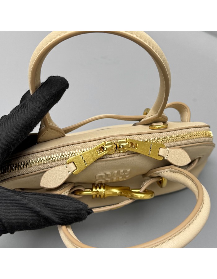Mini borsa Aventure in nappa MIUMIU