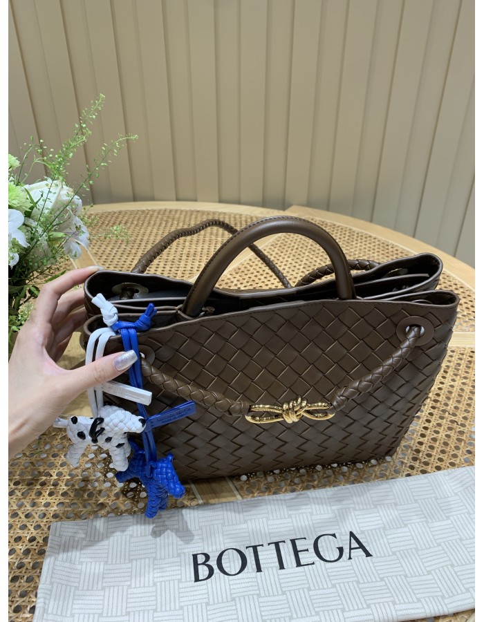 Andiamo BOTTEGA VENETA