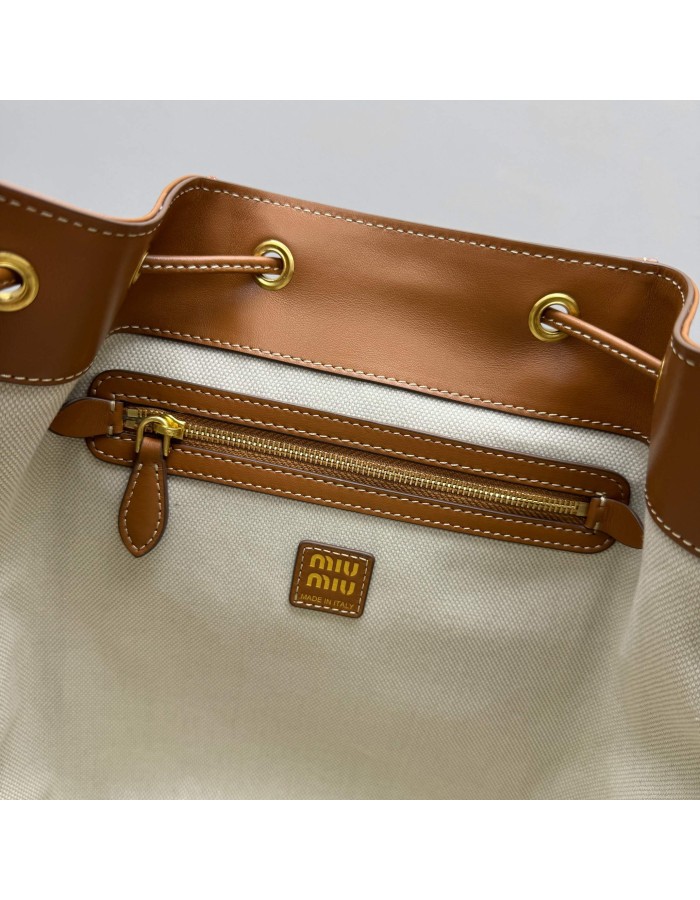 Zaino in pelle MIUMIU