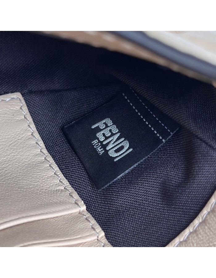 Baguette Mini FENDI