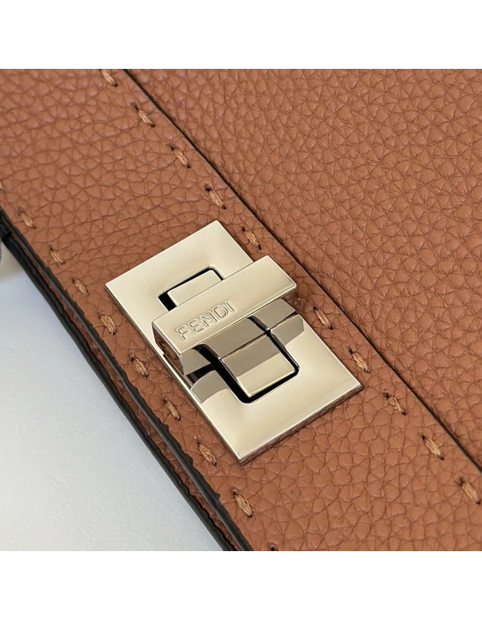 Peekaboo ISeeU Small FENDI