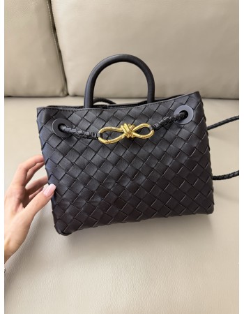 Andiamo piccola BOTTEGA VENETA