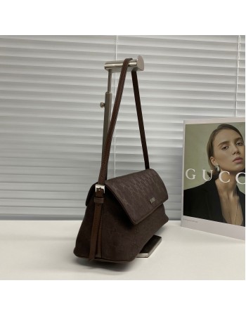 Borsa a spalla Madison misura media GUCCI