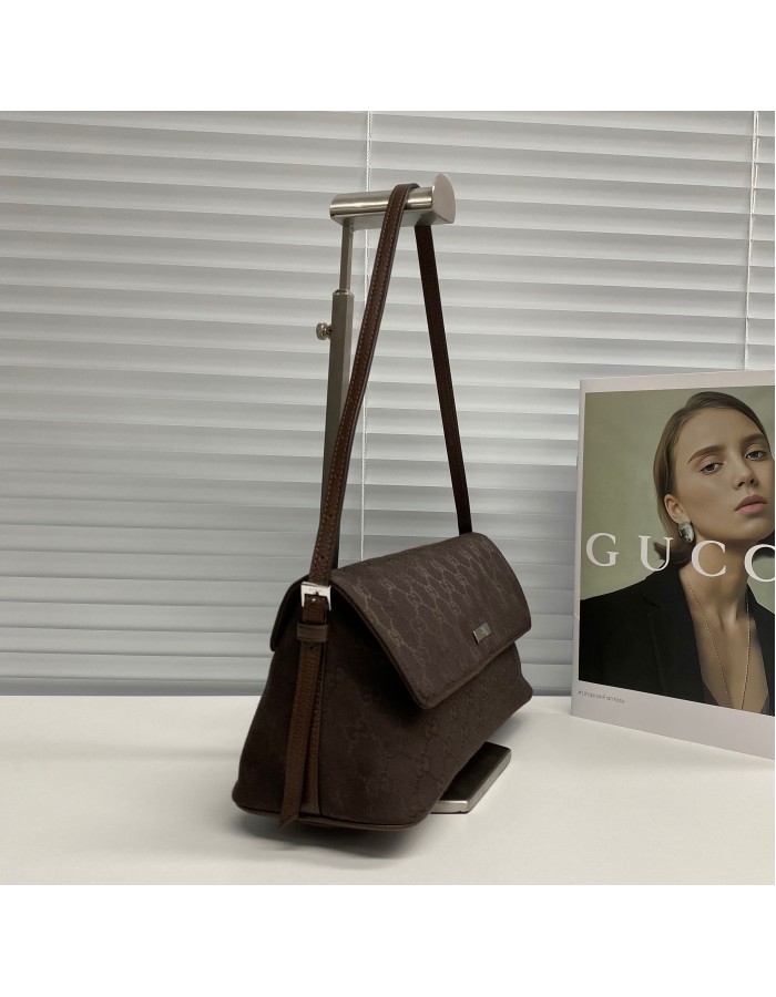 Borsa a spalla Madison misura media GUCCI