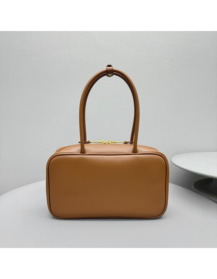 Borsa Beau in pelle MIUMIU